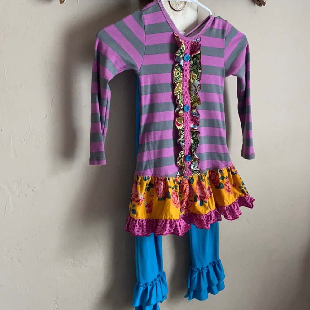 Giggle Moon size 6 Outfit